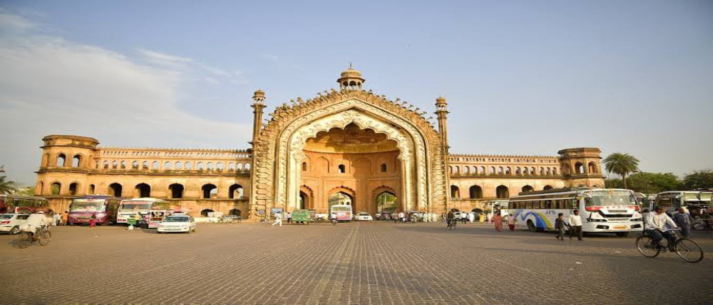 Rumi Darwaza Famous Places To Visit In Lucknow