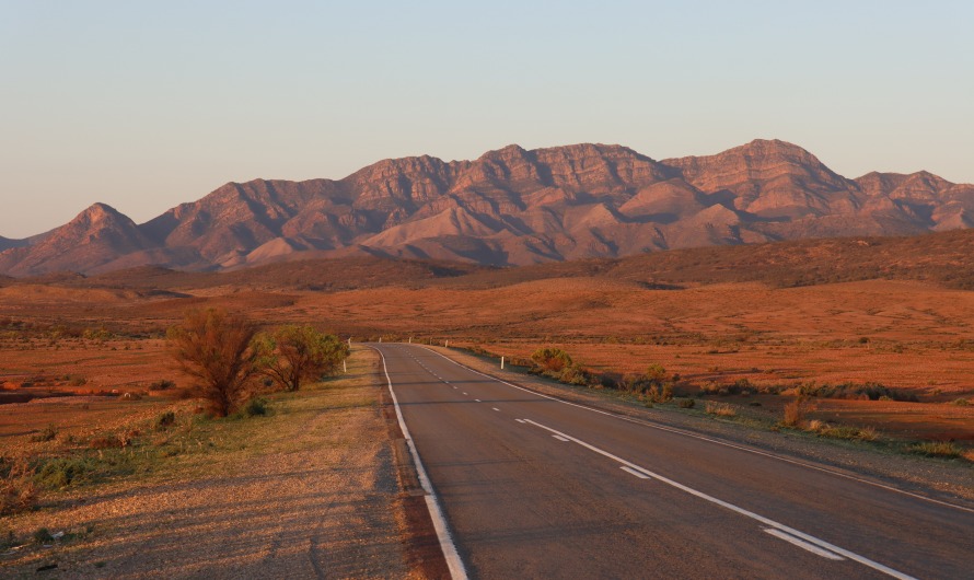 10 Iconic Road Trips in Australia